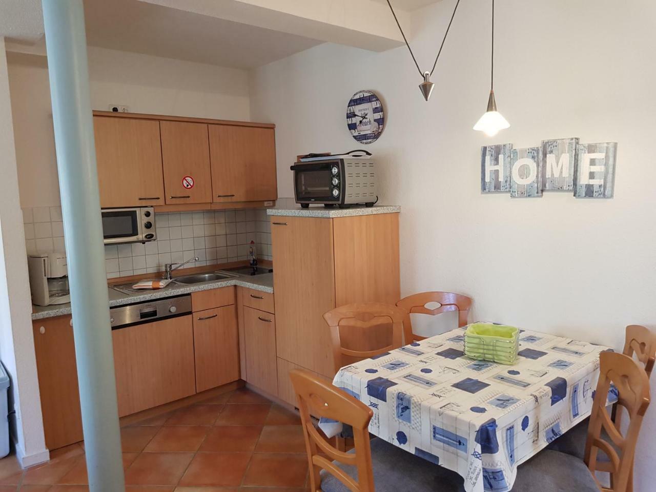 Ferienwohnung 4 Im Haus Am See Mit Wintergarten Und Terrasse Seedorf  Chambre photo