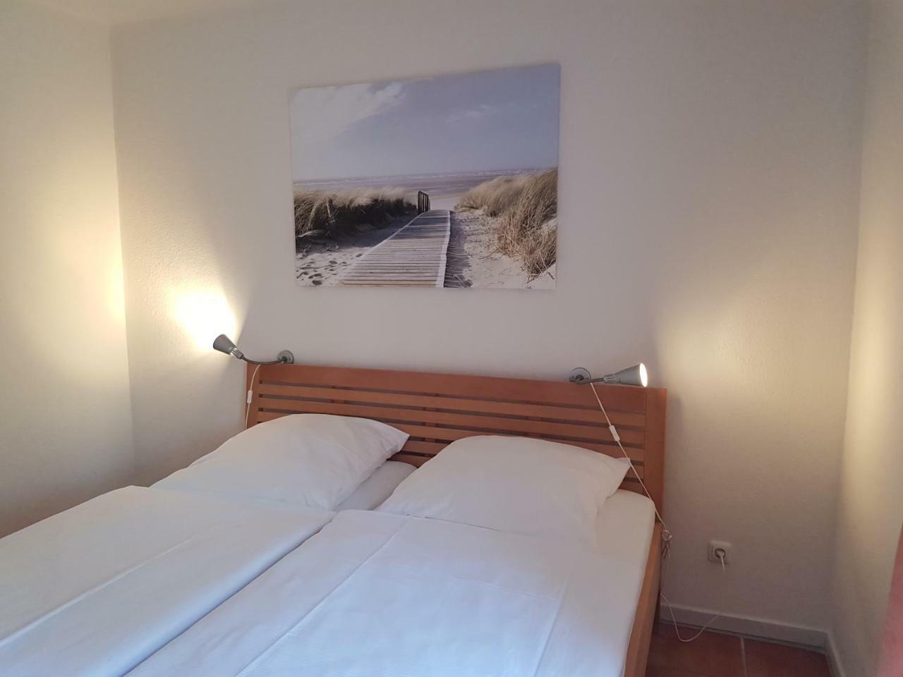 Ferienwohnung 4 Im Haus Am See Mit Wintergarten Und Terrasse Seedorf  Chambre photo