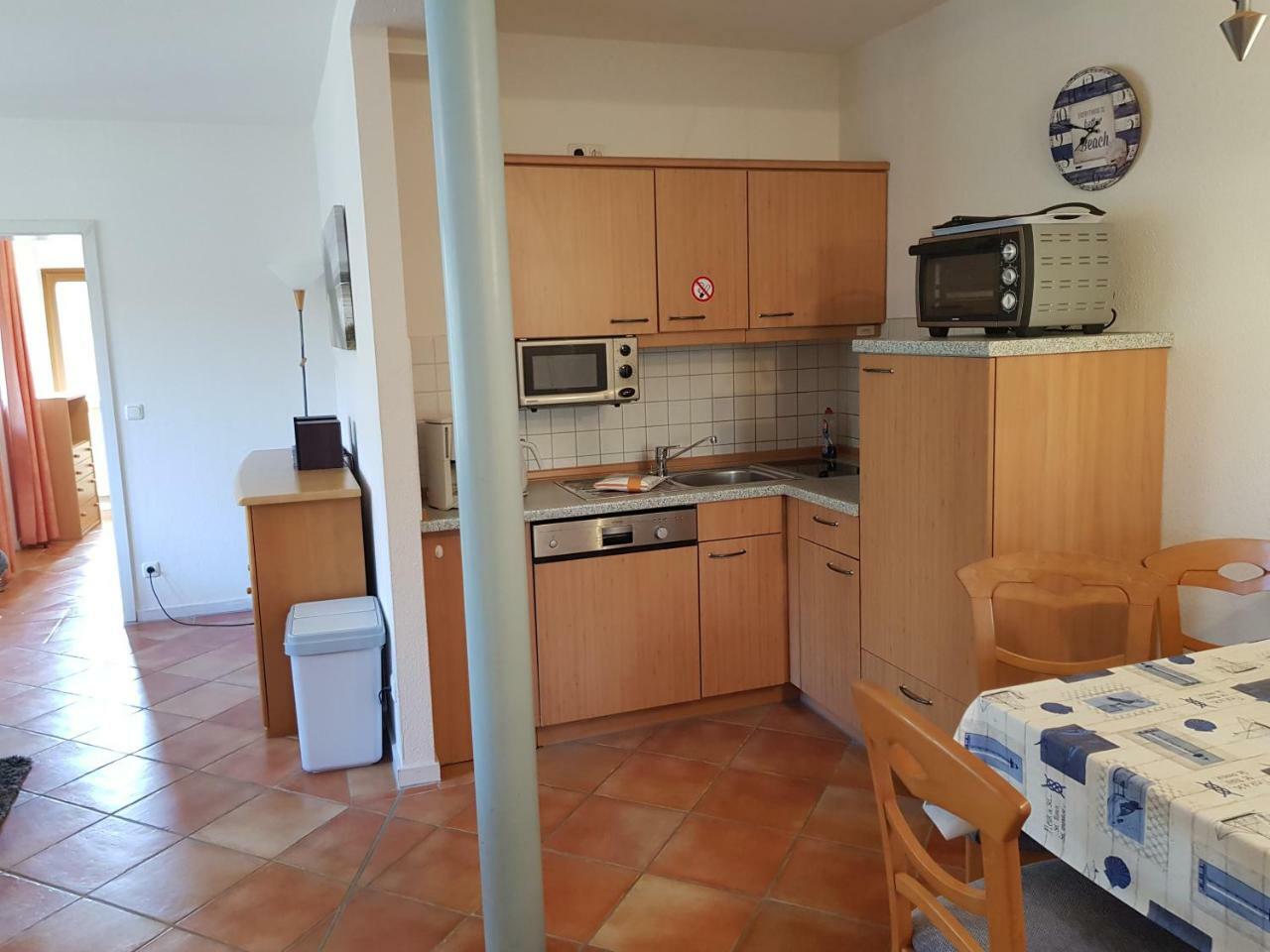 Ferienwohnung 4 Im Haus Am See Mit Wintergarten Und Terrasse Seedorf  Chambre photo